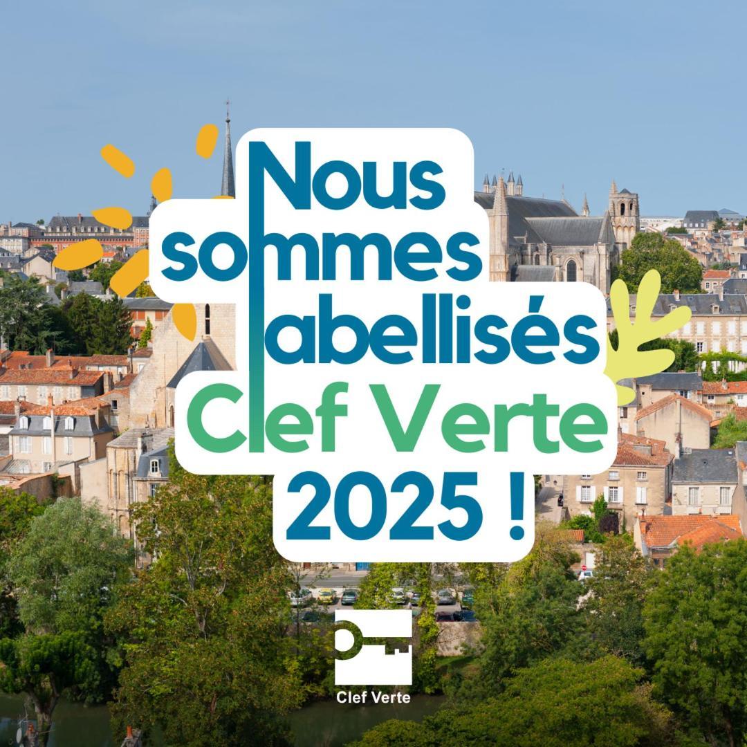 Mercure Poitiers Site Du Futuroscope Chasseneuil-du-Poitou Exteriör bild